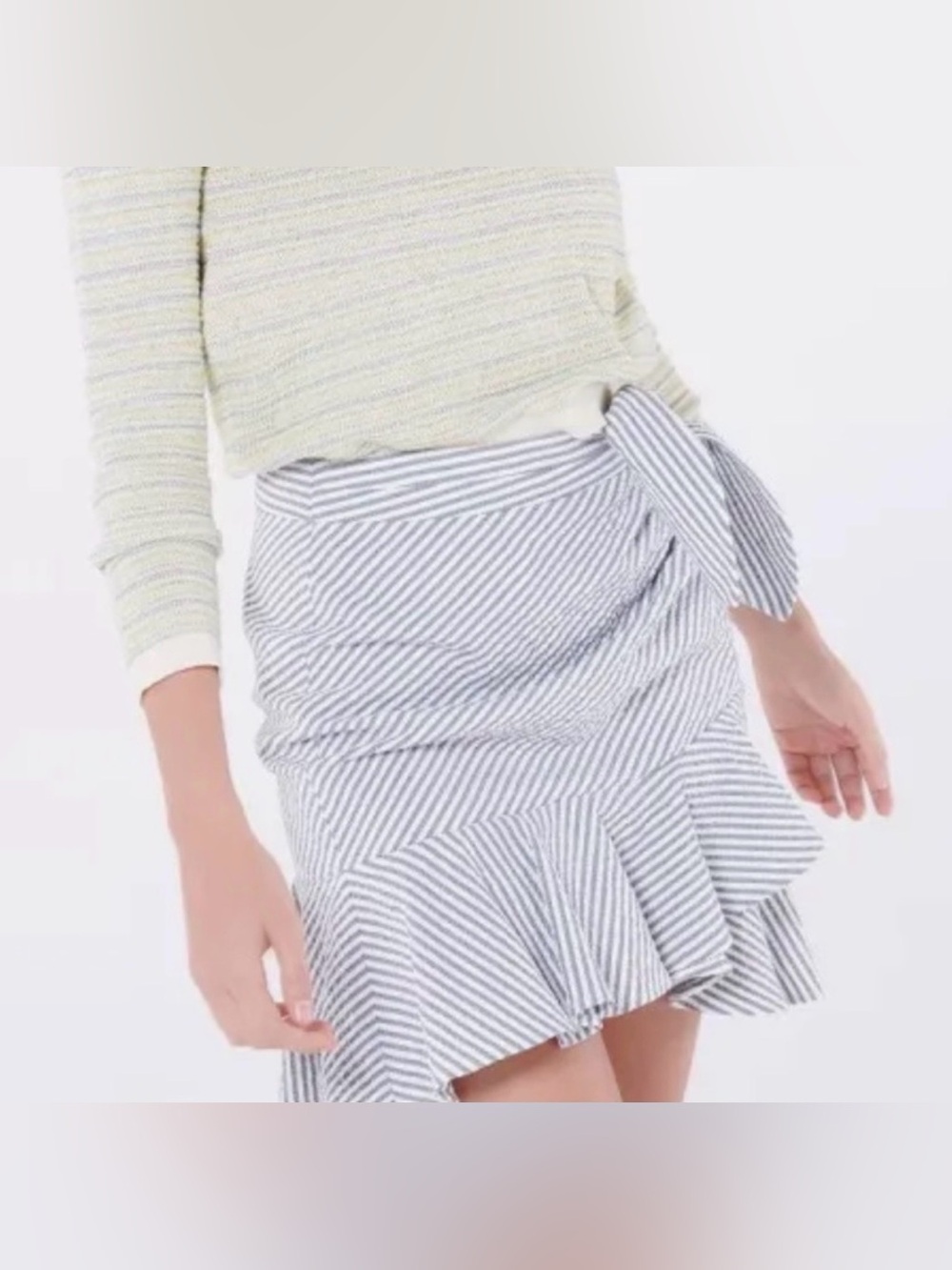 NWOT Veronica Beard Kaia Mini Raffle Wrap Skirt Striped White / Grey size 6